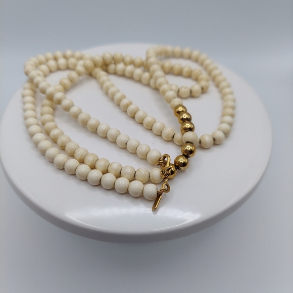 Vintage Monet Bead Necklaces with Monet tag & Monet clasp. - Picture 6 of 8